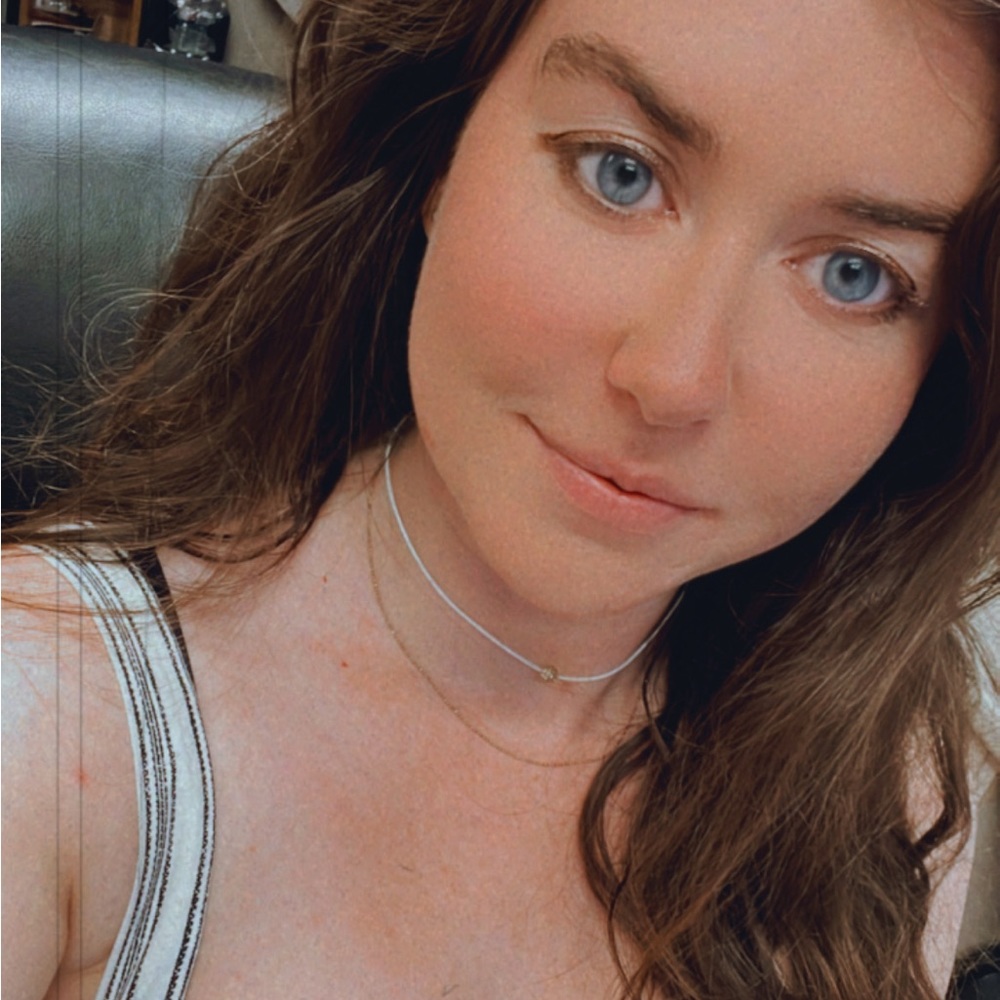 Meet your Posher, Rebecca